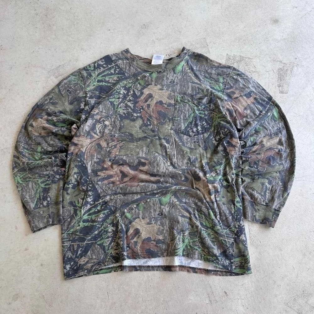 Vintage Real Tree Camouflage Long Sleeve Tee Size